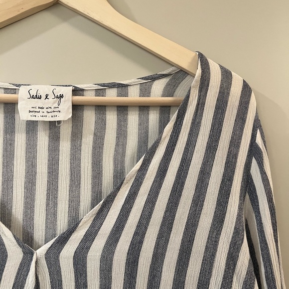 Sadie & Sage Striped Top - Picture 5 of 7